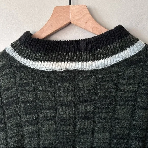 Milwaukee Knits Vintage 50s 60s  Sz M Wool Orlon Sweater Pockets Cricket Vneck - Picture 15 of 15